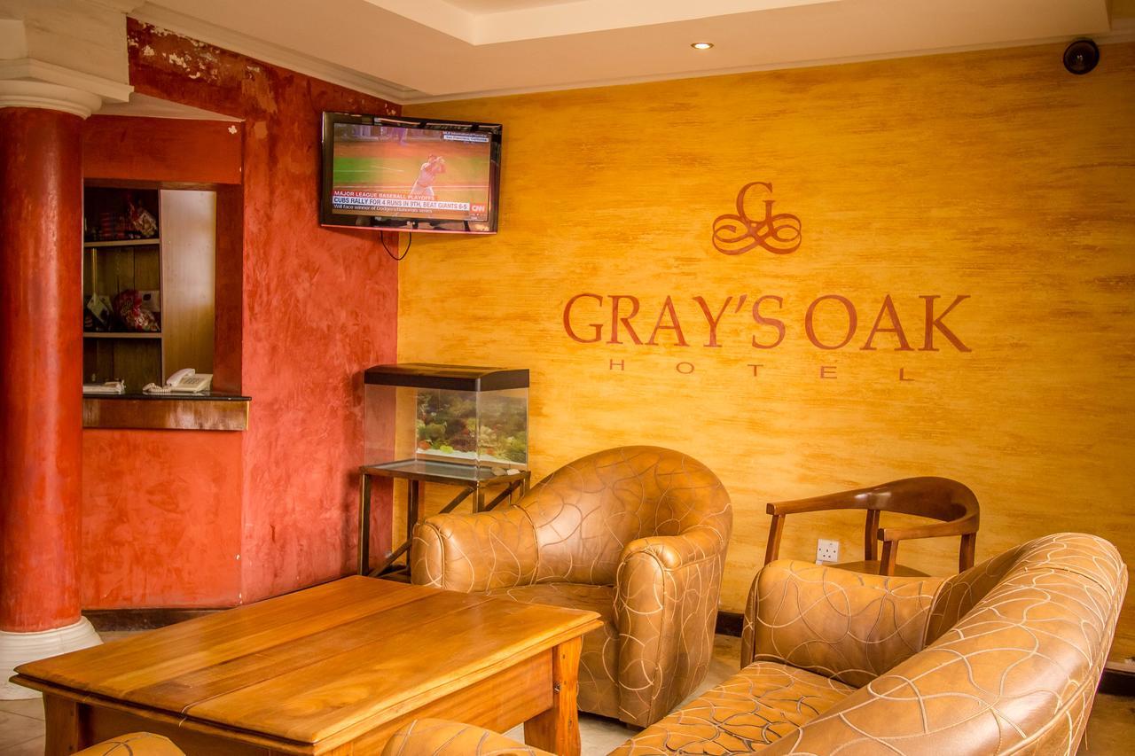 Grays Oak Hotel アシ川 エクステリア 写真