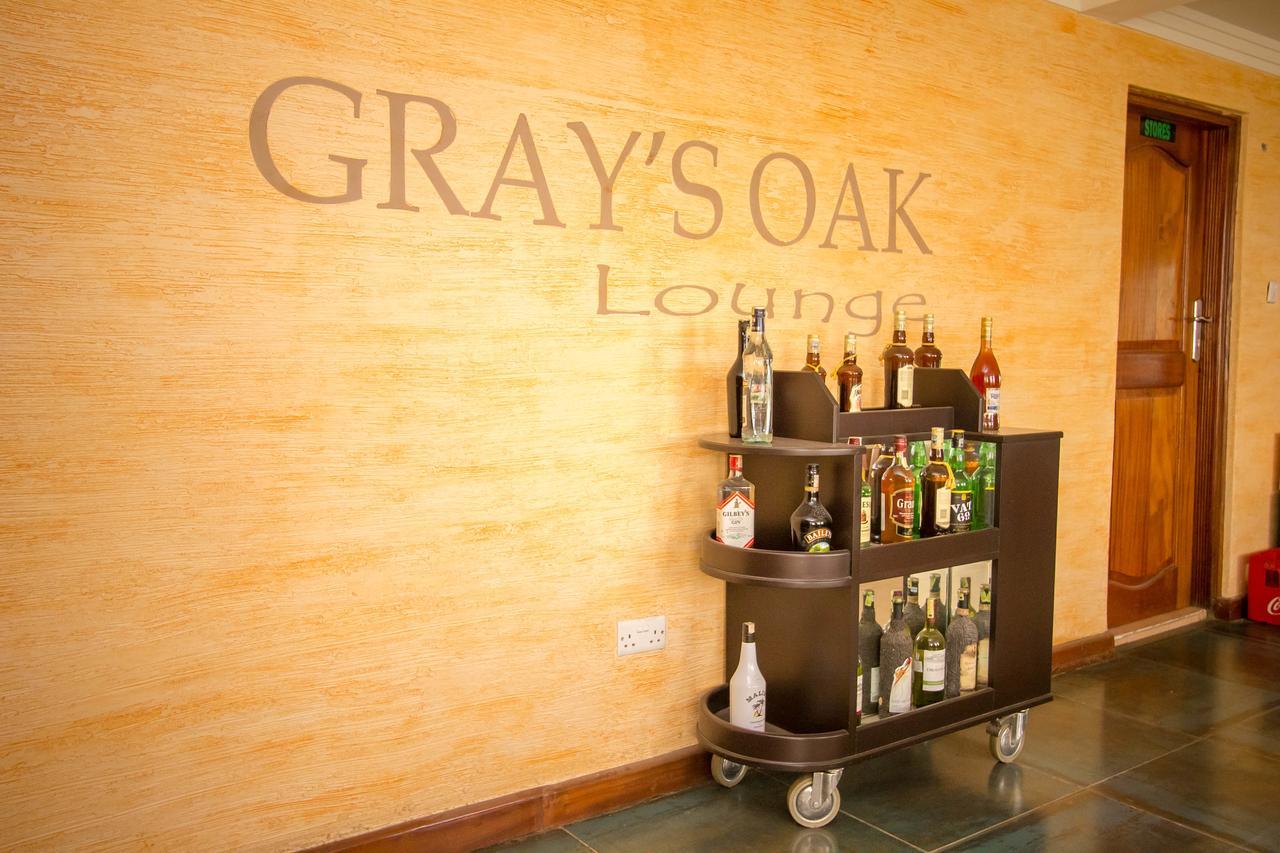 Grays Oak Hotel アシ川 エクステリア 写真